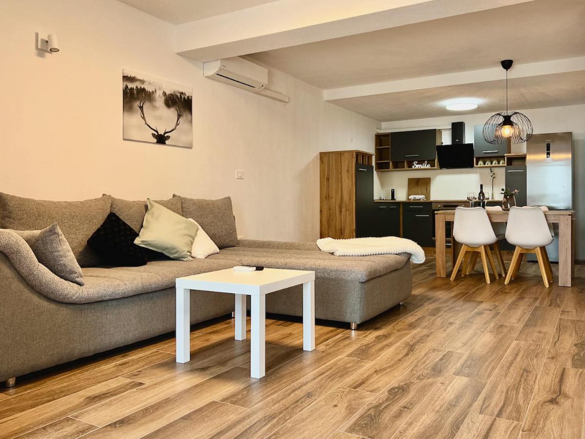 Apartment ZEN Zgornje Skofije Buitenkant foto