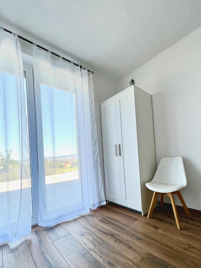 Apartment ZEN Zgornje Skofije Buitenkant foto